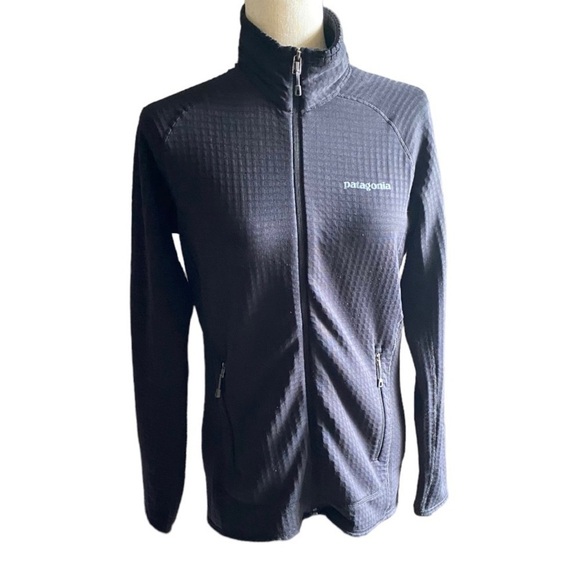 NWT-PATAGONIA-BLACK ZIP FRONT JACKET-SIZE SMALL